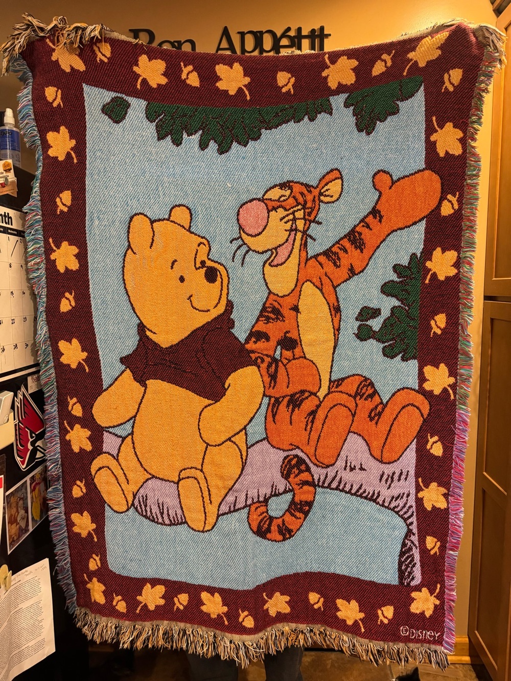 Vintage Beacon Disney Winnie The Pooh & Tigger Woven Tapestry Blanket Throw USA